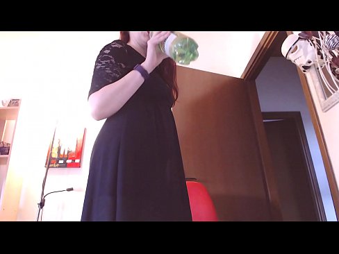 ❤️ Cuirtear iallach ar sclábhaí submissive a loves mionbhrístíní salach agus luscious masturbate tar éis féachaint ar an bhfíseán seo! ❤ Porn na Rúise ag porn % ga.quizfarmature.ru%