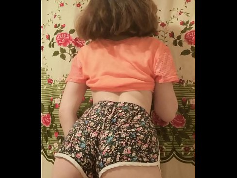 ❤️ Leanbh óg sexy ag baint dá shorts ar cheamara ❤ Porn na Rúise ag porn % ga.quizfarmature.ru%