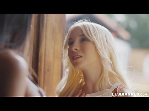 ❤️ Tagann an cailín abhaile cúpla mí ina dhiaidh sin agus itheann sí pussy a leasmham ❤ Porn na Rúise ag porn % ga.quizfarmature.ru%